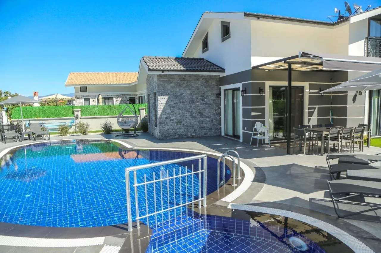 Dalyan Villa Svarti